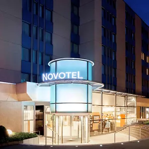 Novotel Zürich Airport Messe Hotel