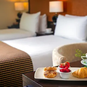 Carlton Hotel